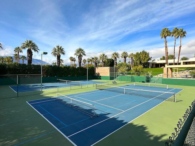 71000 Los Altos Ct in Rancho Mirage, CA - Building Photo - Building Photo