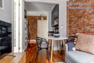 20 Prince St in New York, NY - Building Photo - Building Photo