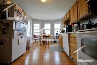 164 Allston St, Unit 2 in Boston, MA - Building Photo - Building Photo