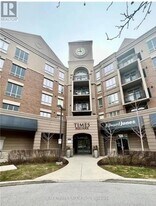 5327 Upper Middle Rd in Burlington, ON - Building Photo