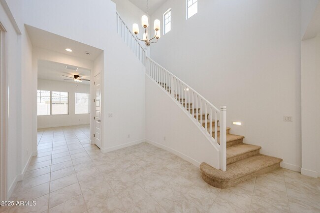 7662 W Crabapple Dr in Peoria, AZ - Building Photo - Building Photo