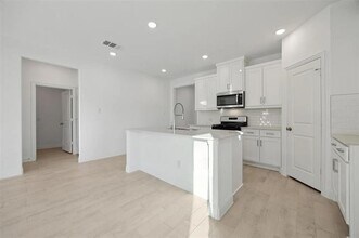 3010 Cantoni Creek in Princeton, TX - Building Photo - Building Photo