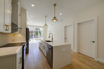 4347 Harrison St NW in Washington, DC - Building Photo - Building Photo