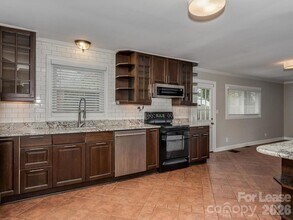 1201 Seneca Pl in Charlotte, NC - Building Photo - Building Photo