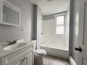 49 N 14th St, Unit 1 in East Orange, NJ - Building Photo - Building Photo