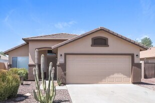 8228 W Behrend Dr in Peoria, AZ - Building Photo