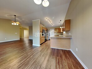 19438 Rocky Beach Dr in Noblesville, IN - Foto de edificio - Building Photo