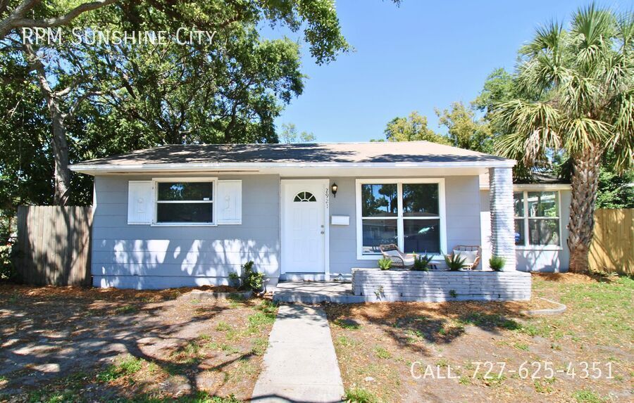 2921 24th Ave S in St. Petersburg, FL - Foto de edificio
