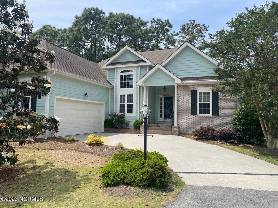 4091 Lark Bunting Ct SE in Southport, NC - Building Photo