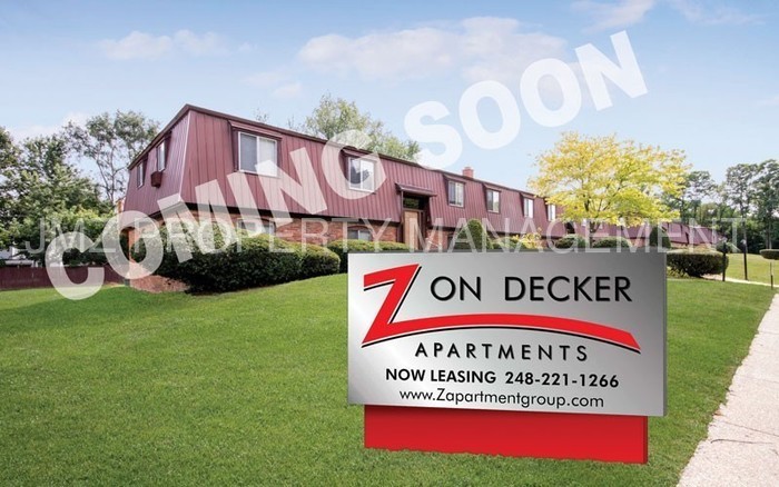 2165 Decker Rd-Unit -30 in Walled Lake, MI - Building Photo