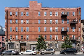 885-889 Park Ave in Brooklyn, NY - Building Photo - Building Photo