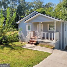 1093 Windsor St SW in Atlanta, GA - Building Photo - Building Photo