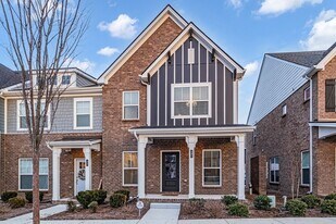 341 Twig Private Ct in Hendersonville, TN - Building Photo