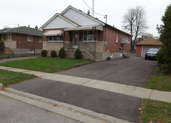 property at 463 Howard St