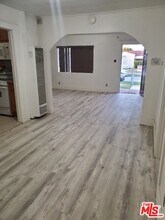 1216 W 77th St in Los Angeles, CA - Building Photo - Building Photo