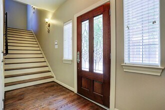 923 Birdsall St in Houston, TX - Building Photo - Building Photo