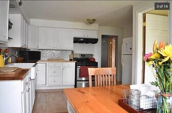 7 WESTON ST, Unit Main in Valparaiso, IN - Building Photo - Building Photo