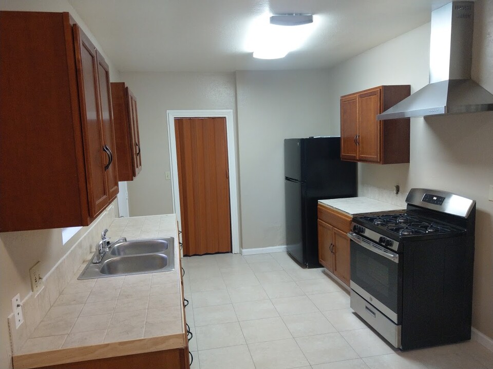 2909 Myrtle St, Unit 2907.5 in Oakland, CA - Foto de edificio