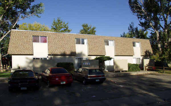 1323 S Coffman St in Longmont, CO - Building Photo