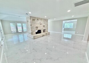 3307 Deerwood Ln in Missouri City, TX - Building Photo - Building Photo