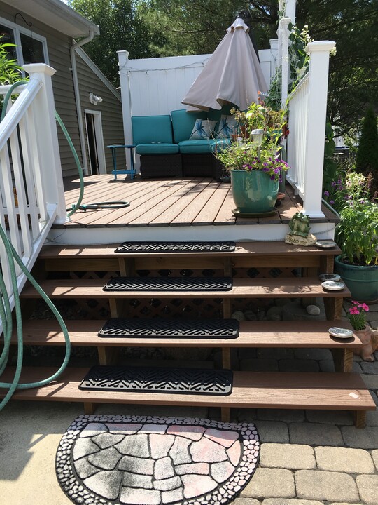 28 Blackburn St in Fairhaven, MA - Building Photo