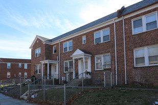 1909-1911 M St NE Apartments