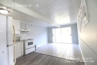 4215 E Sewaha St in Tampa, FL - Building Photo - Building Photo