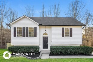 2702 Camillia Cove in High Point, NC - Building Photo