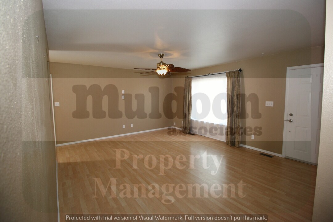 220 S Caddoa Dr in Pueblo West, CO - Building Photo