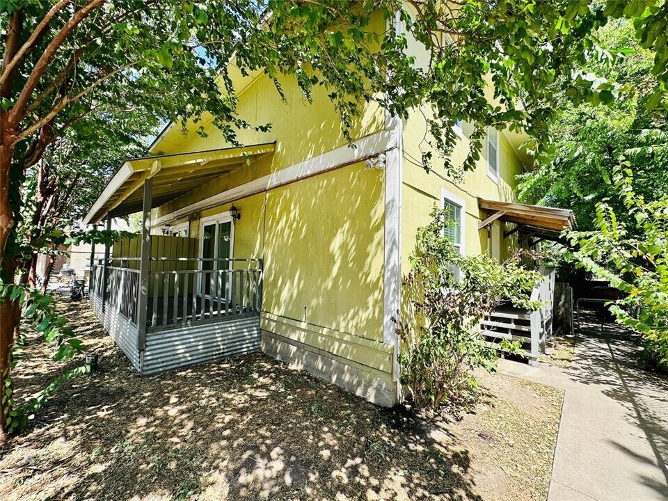 1314 Southport Dr in Austin, TX - Building Photo