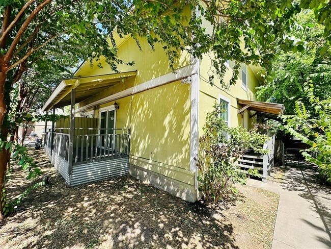 property at 1314 Southport Dr