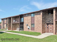 GK Investments in Green Bay, WI - Foto de edificio - Building Photo