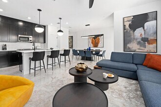 4814 Hero Wy in Orlando, FL - Building Photo - Building Photo