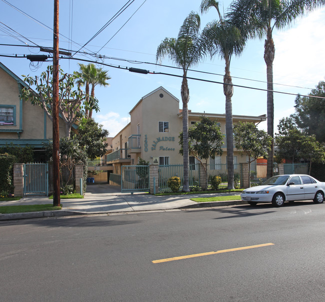 Talmadge Palace Apartments in Los Angeles, CA - Building Photo - Building Photo