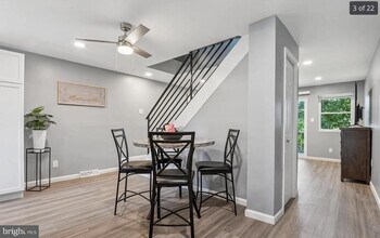 15 Oakmont Dr in New Castle, DE - Building Photo - Building Photo