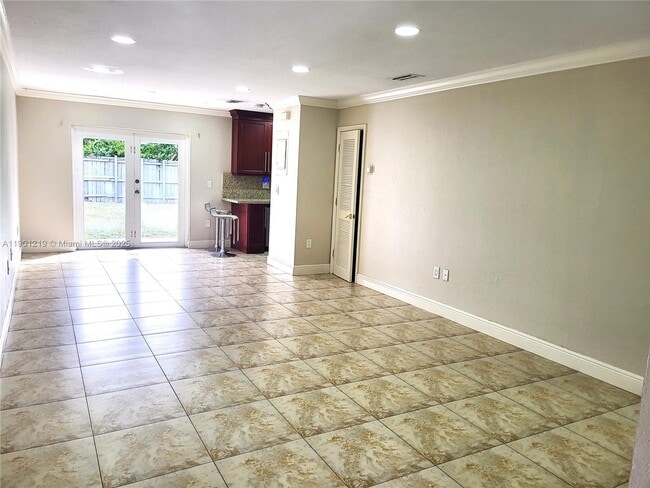 13520 SW 64th Ln in Miami, FL - Building Photo - Building Photo