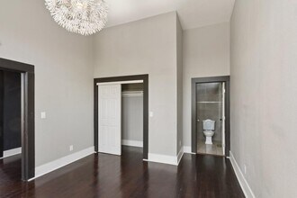 2521 Grande Vista Ave in Oakland, CA - Building Photo - Building Photo