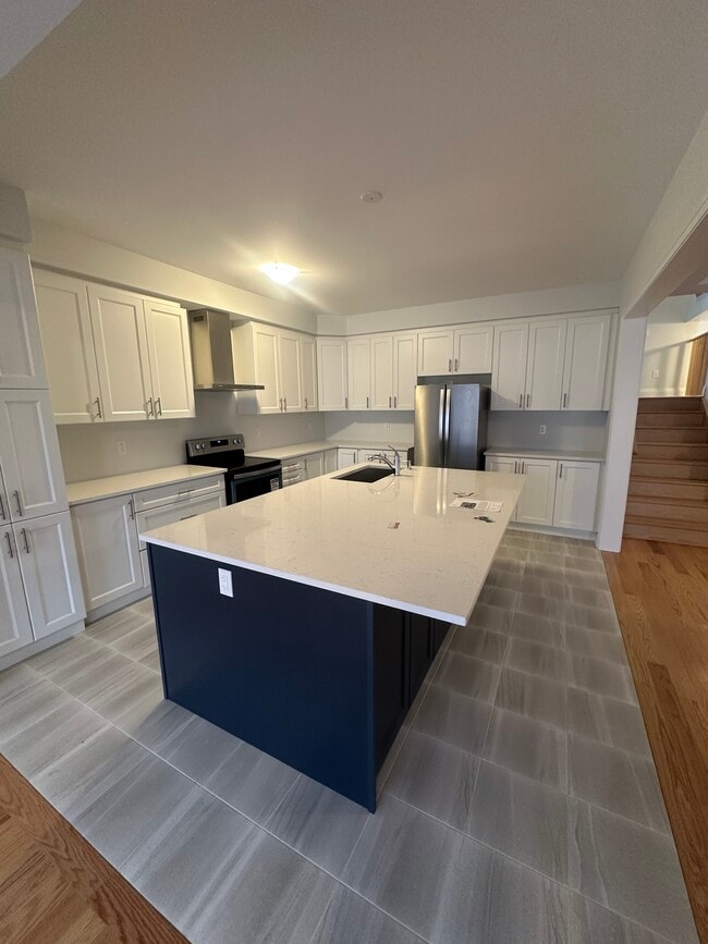 904 Knights Ln in Woodstock, ON - Building Photo - Building Photo