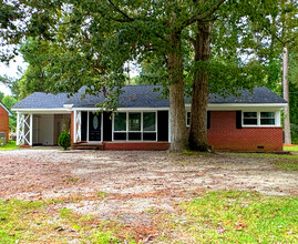 2009 Bedford Rd in Rocky Mount, NC - Building Photo - Building Photo