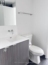 88 Harbour St in Toronto, ON - Building Photo - Building Photo