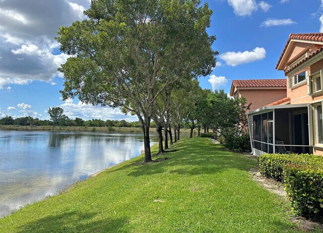 12634 NW 56th Dr in Coral Springs, FL - Building Photo - Building Photo