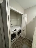 7625 Arbor Lakes Ct, Unit 315 in Naples, FL - Building Photo