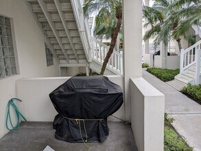 109 E Retama St in South Padre Island, TX - Building Photo - Building Photo