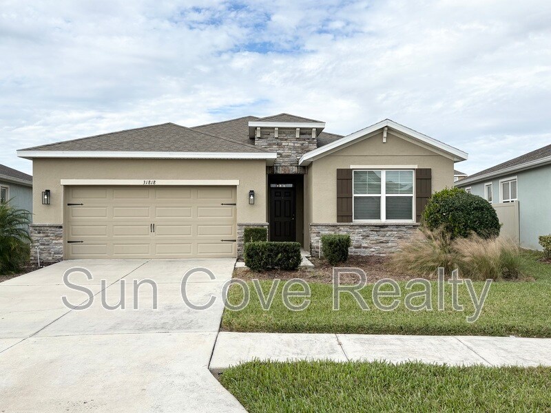 31818 Tansy Bnd in Wesley Chapel, FL - Building Photo