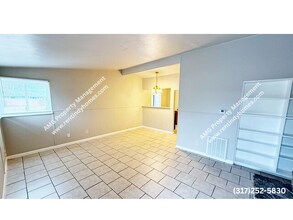 2075 Alton St in Beech Grove, IN - Building Photo - Building Photo