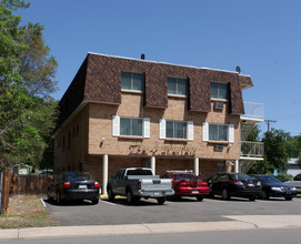 Kimberley Apartments in Englewood, CO - Building Photo - Building Photo