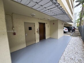 1612 Jefferson Ave in Miami Beach, FL - Building Photo - Building Photo