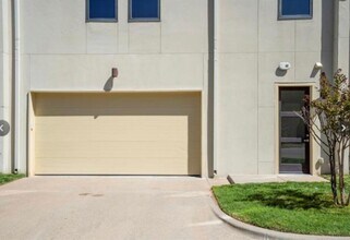 1322 E 35th Pl in Tulsa, OK - Building Photo - Building Photo