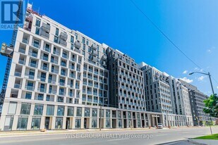 500 Wilson Ave in Toronto, ON - Building Photo