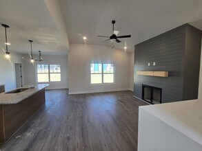 505 N Halifax Ct in Clarksville, TN - Building Photo - Building Photo